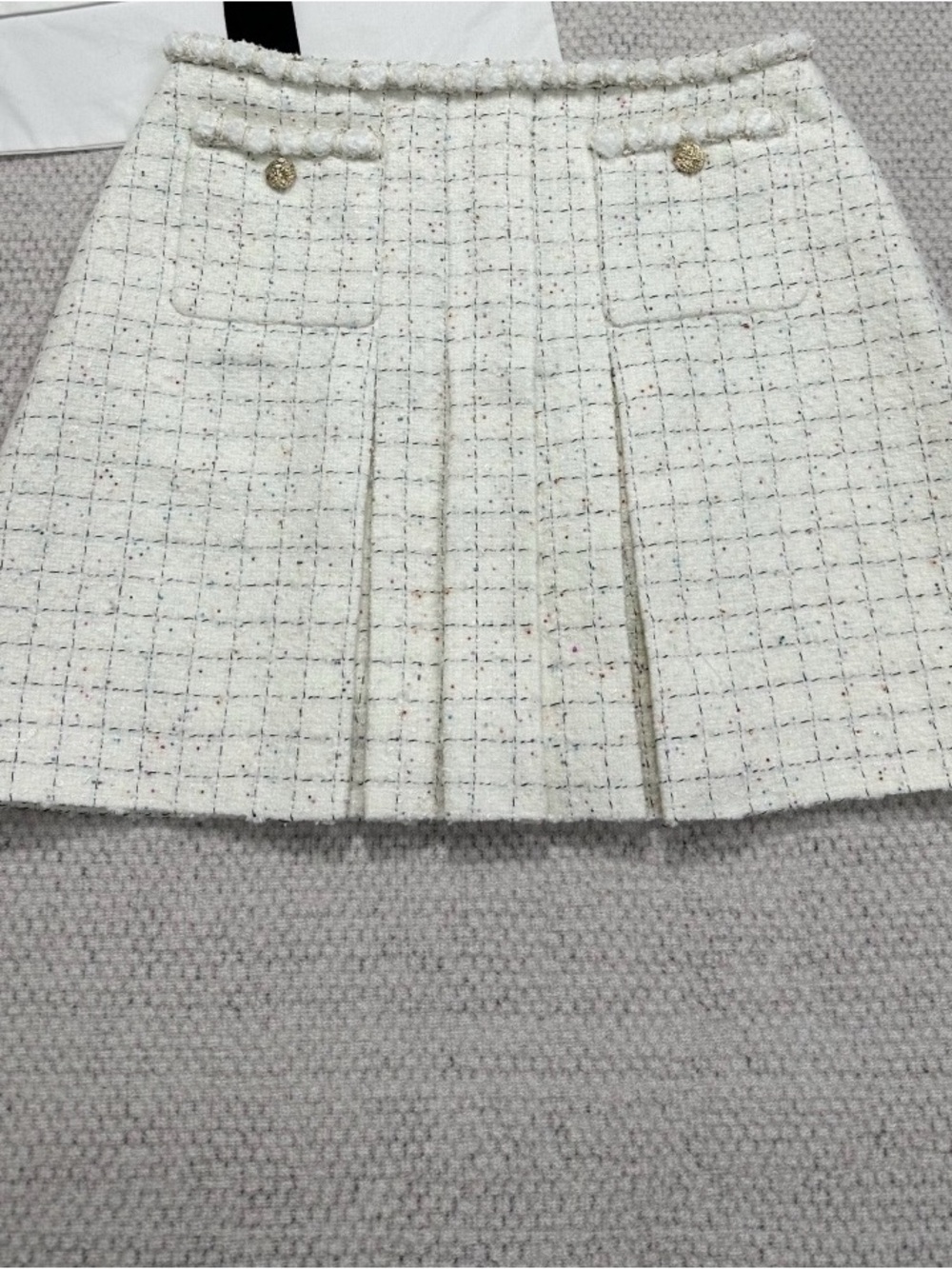 Chanel Tweed Mini Skirt with Front Pleats and Gold Buttons - Cream White